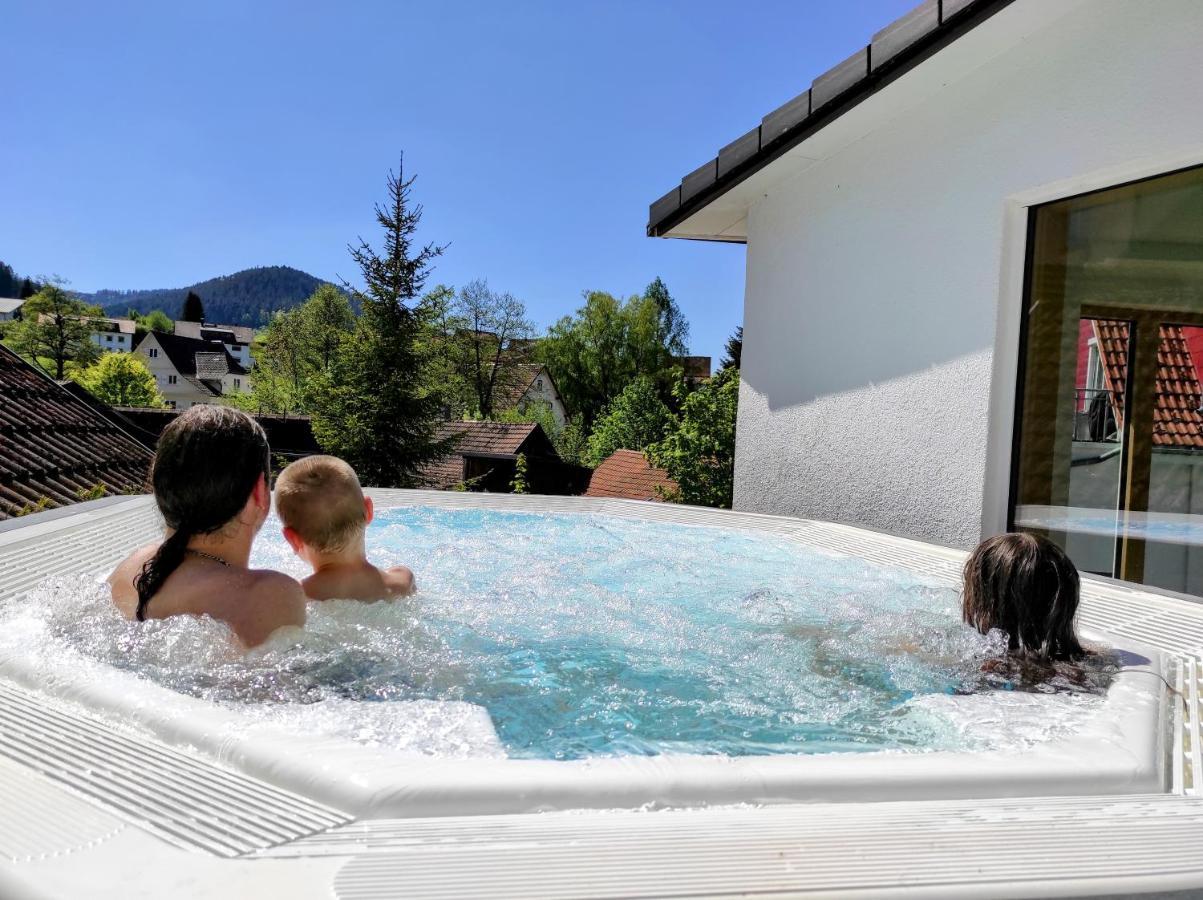 Wellness Hotel Garni Krone Baiersbronn Exteriör bild