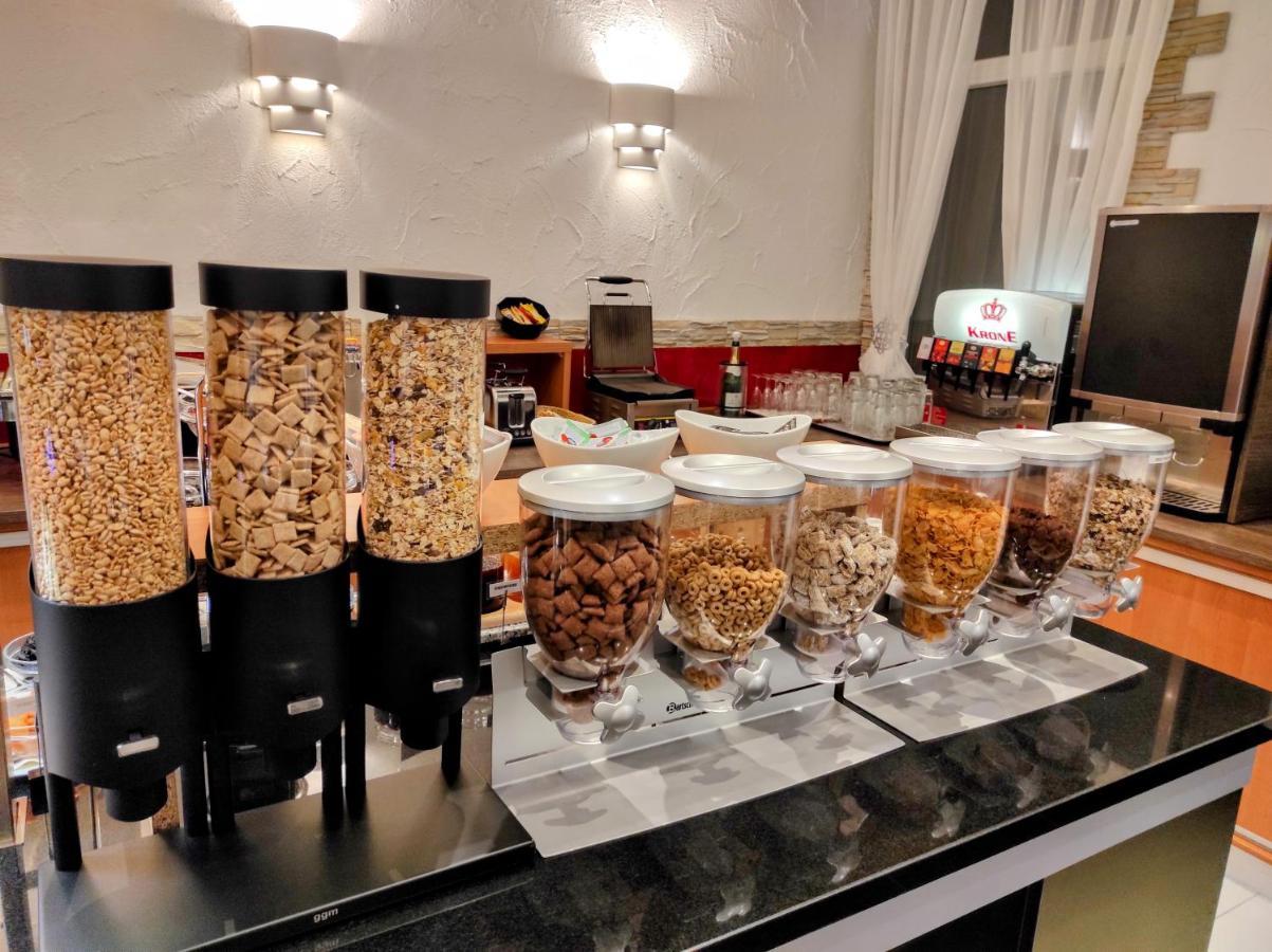 Wellness Hotel Garni Krone Baiersbronn Exteriör bild