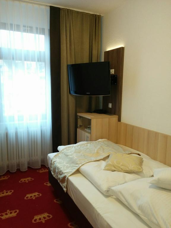 Wellness Hotel Garni Krone Baiersbronn Exteriör bild