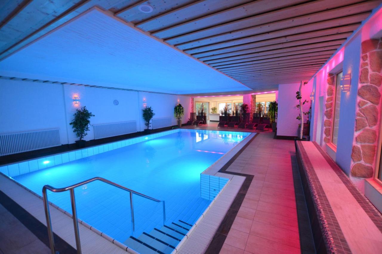 Wellness Hotel Garni Krone Baiersbronn Exteriör bild